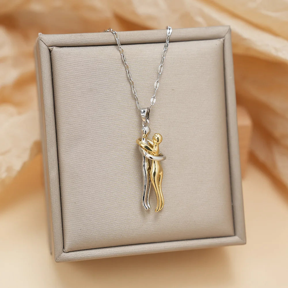 Stainless Steel Chains Couple Hugging Pendant Necklace for Women Men Gold Silver Color Necklaces Lovers Couples Jewelry Gifts