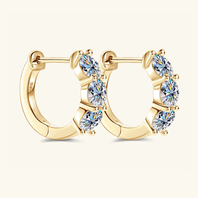 These 925 sterling silver moissanite earrings are luxurious and elegant, perfect for everyday wear.